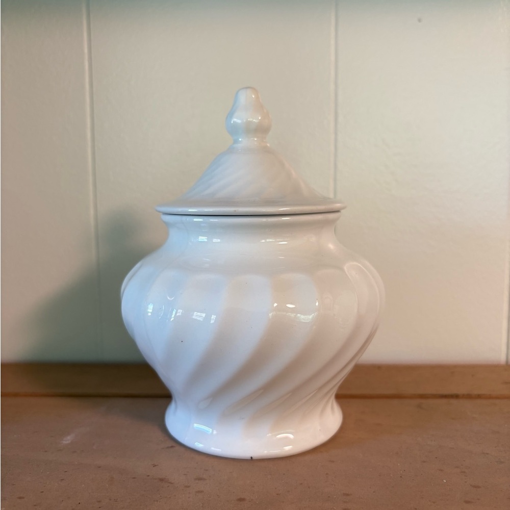Ironstone sugar dish